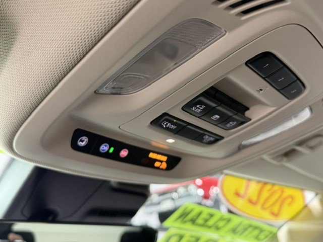 Certified 2022 Buick Envision Essence w/ Technology Package II AWD/4WD image 15