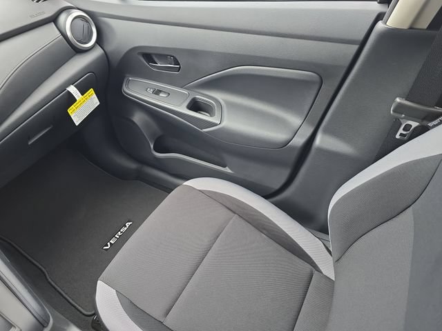Used 2025 Nissan Versa S w/ Trunk Package FWD image 17