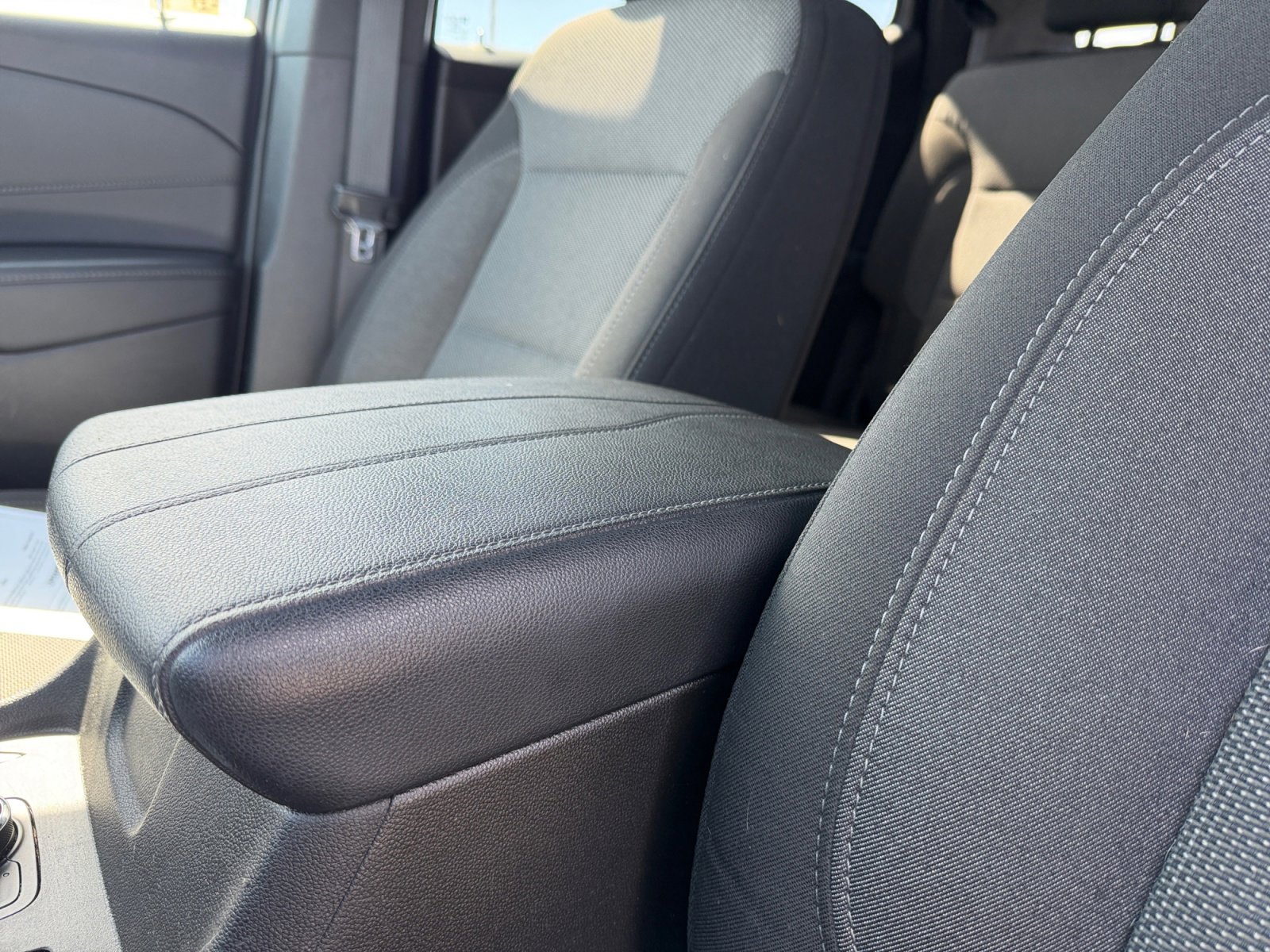 Used 2023 Chevrolet Traverse LT image 15