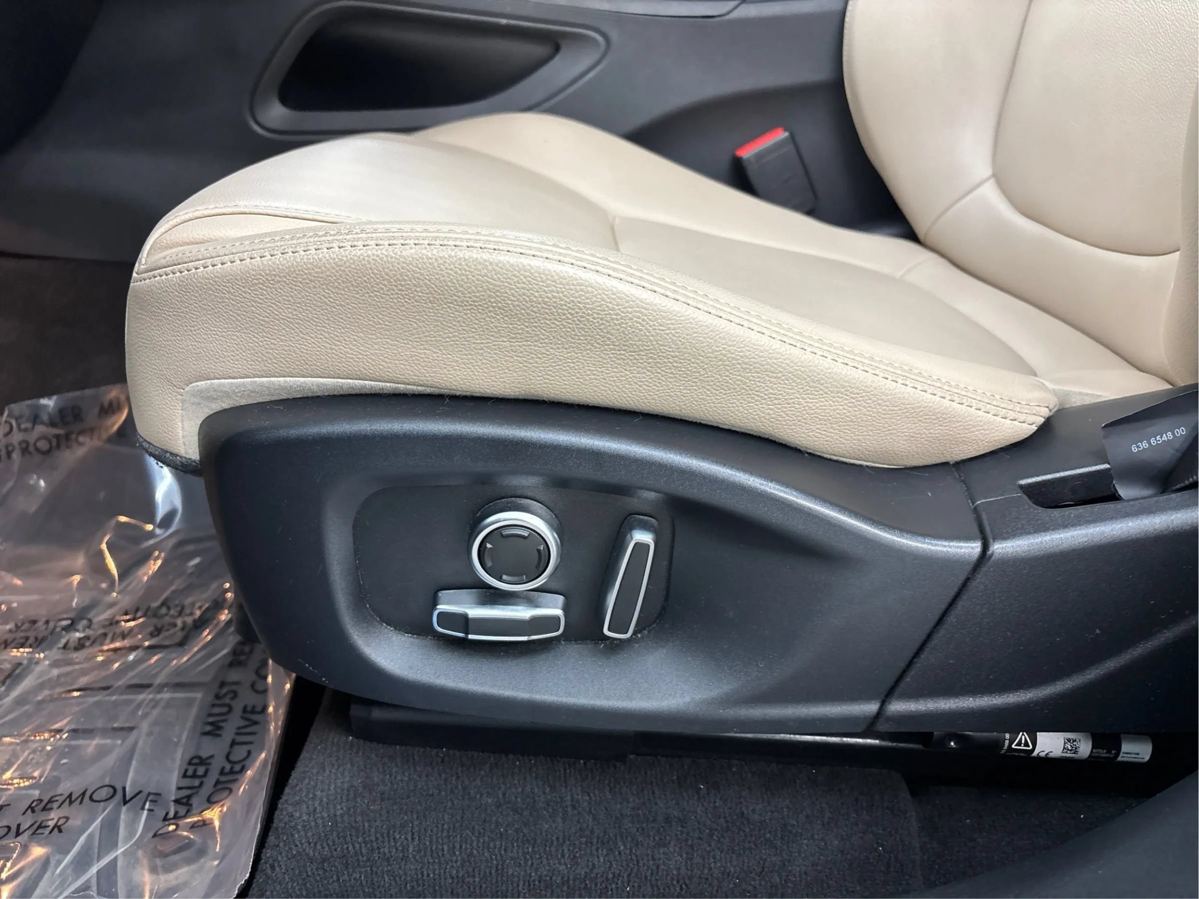 Used 2020 Jaguar F-PACE Premium AWD/4WD image 24