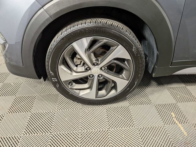 Used 2017 Hyundai Tucson Limited w/ Cargo Package AWD/4WD image 30