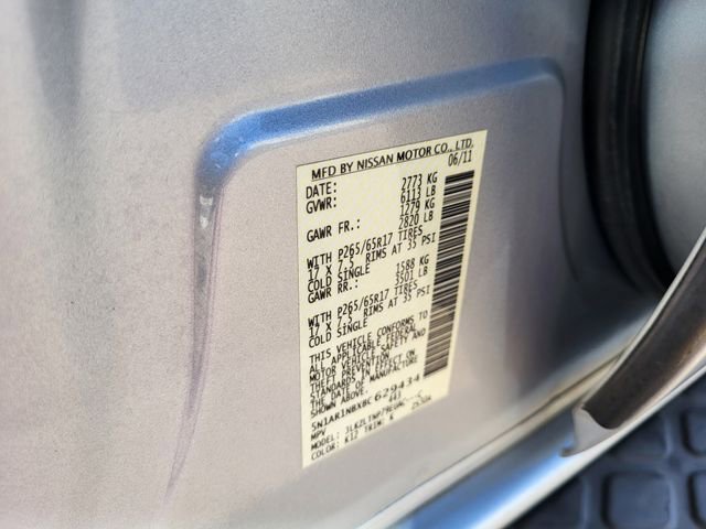 Used 2011 Nissan Pathfinder SV image 28