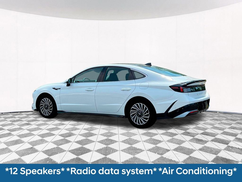 New 2025 Hyundai Sonata Limited image 7