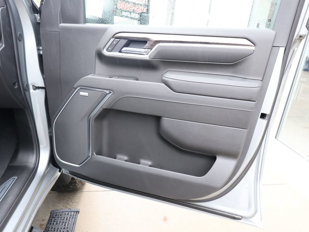 New 2026 Chevrolet Silverado 2500 LTZ w/ LTZ Plus Package AWD/4WD image 44