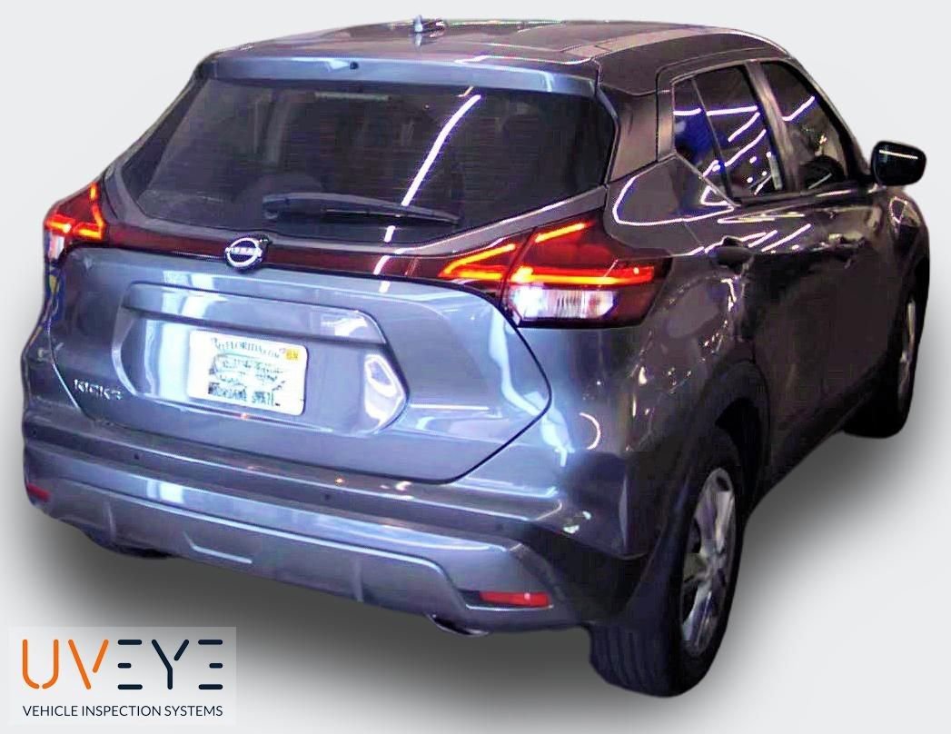 Used 2023 Nissan Kicks S image 3