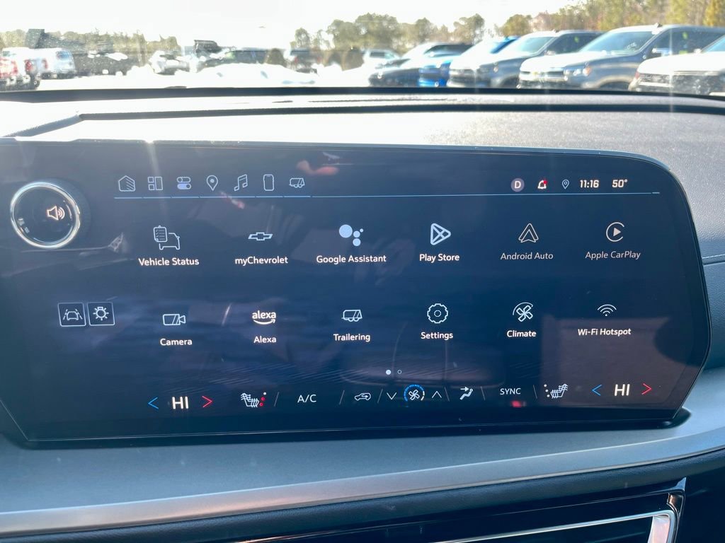 New 2025 Chevrolet Traverse LT w/ Driver Confidence Package image 13