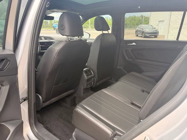 Certified 2024 Volkswagen Tiguan SE R-Line AWD/4WD image 13