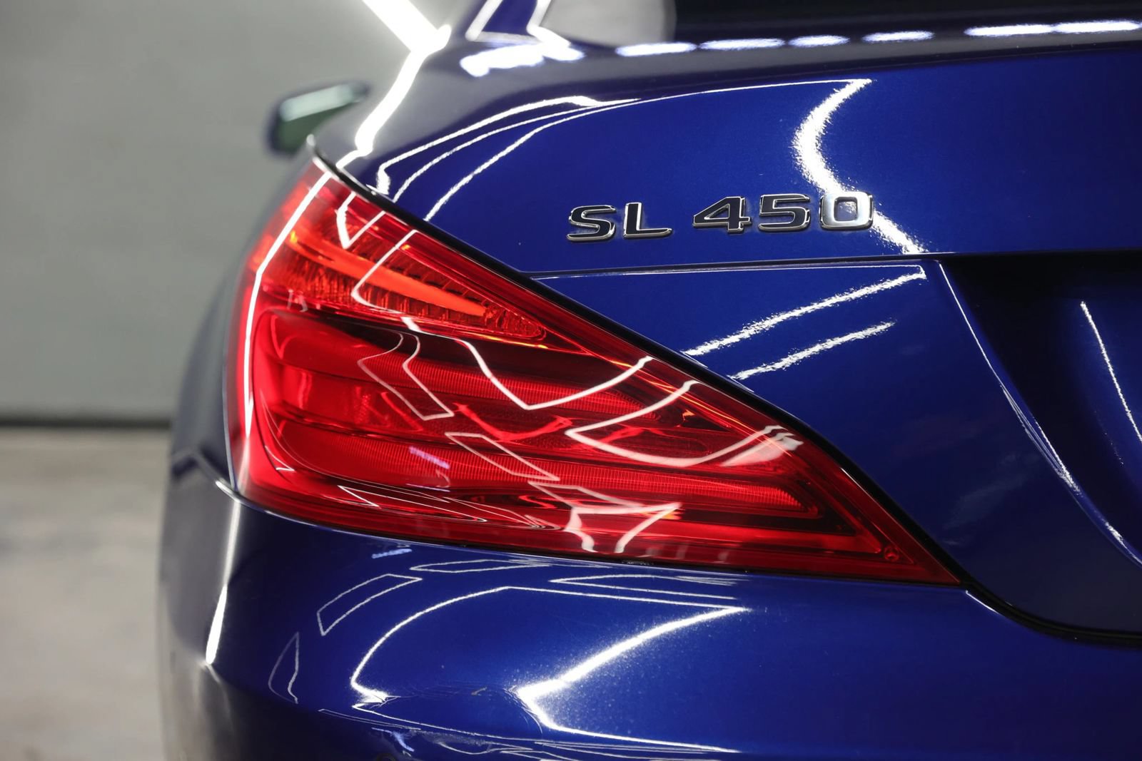Used 2018 Mercedes-Benz SL 450 image 17
