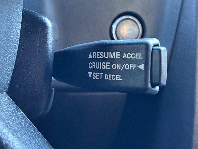 Used 2010 Dodge Challenger SRT8 RWD image 18