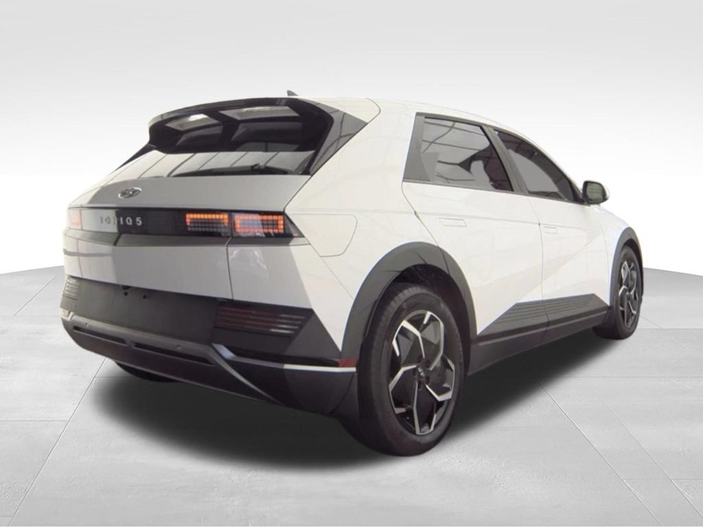 Used 2024 Hyundai Ioniq 5 SEL RWD image 5