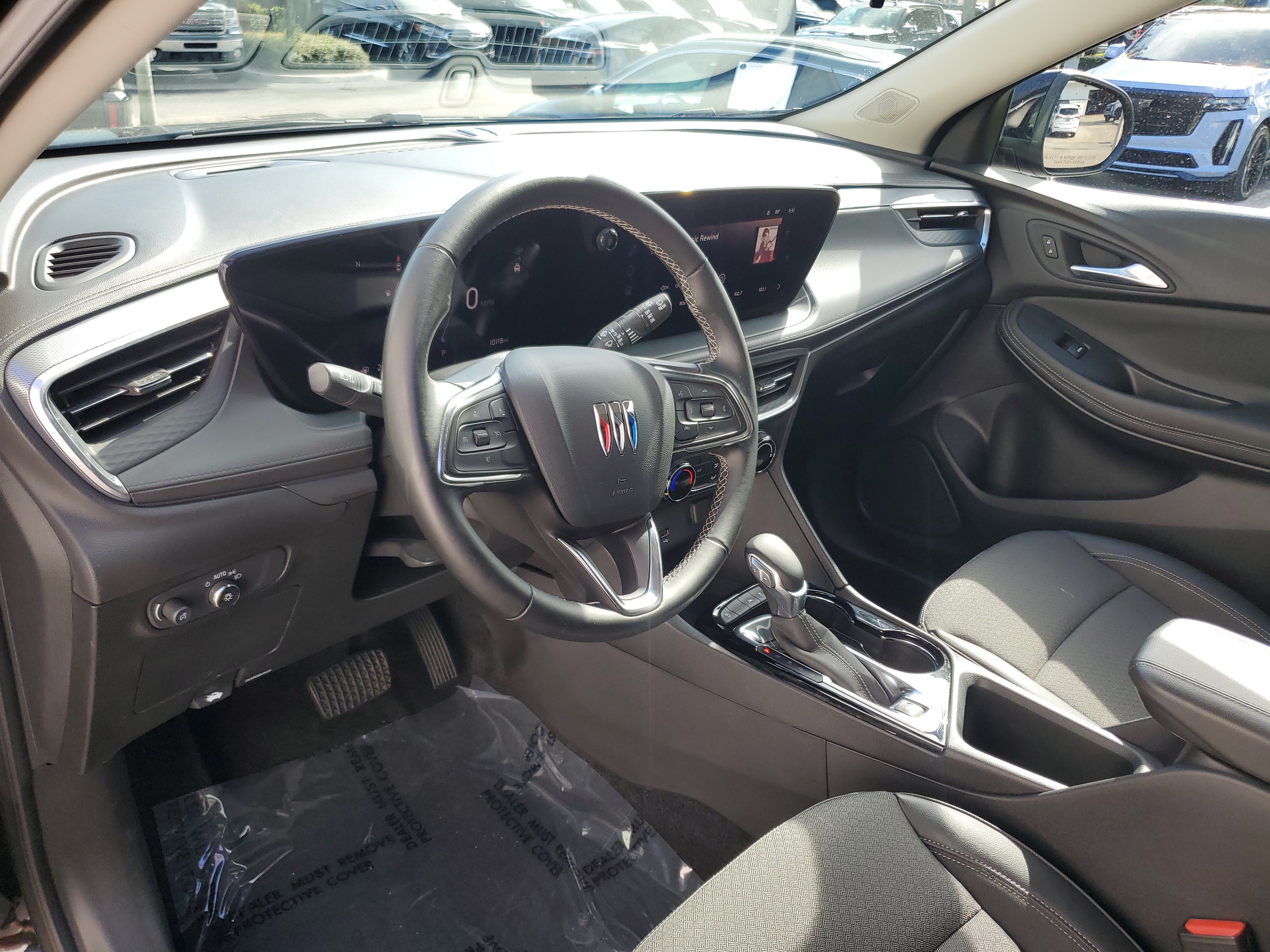 Used 2024 Buick Encore GX Preferred FWD image 21