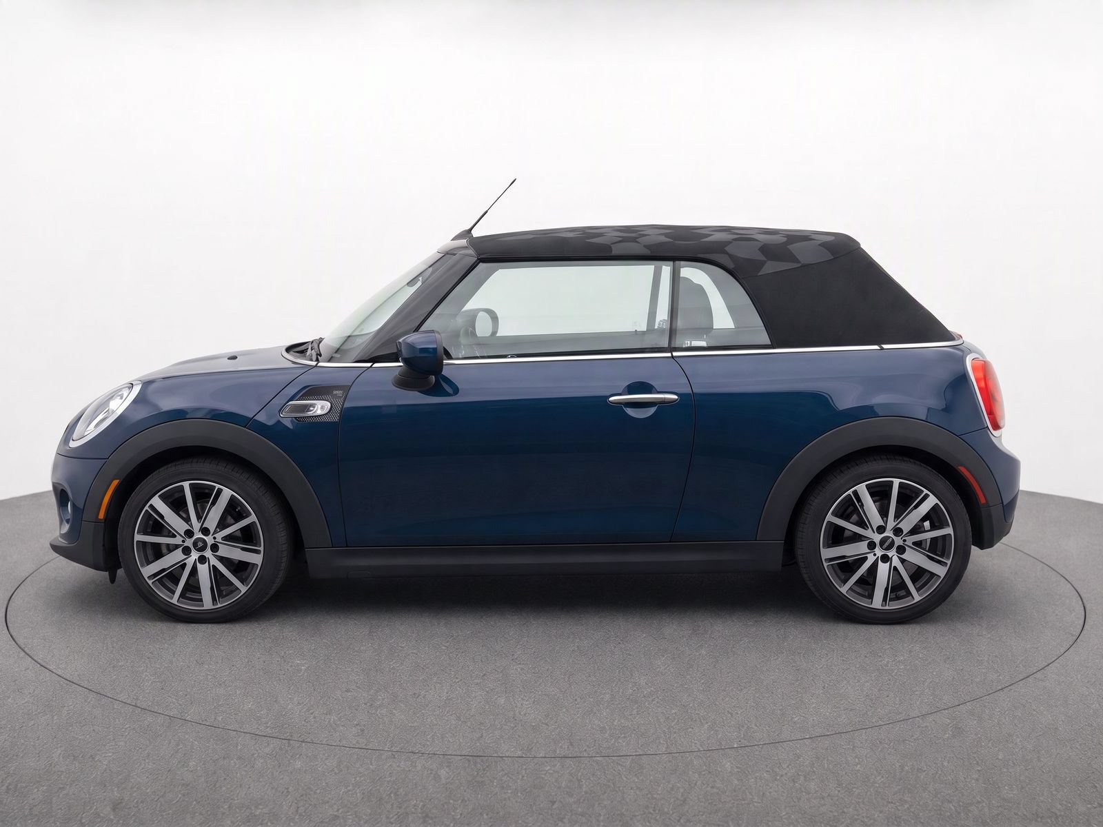 Used 2021 MINI Cooper S w/ Sidewalk Package FWD image 3