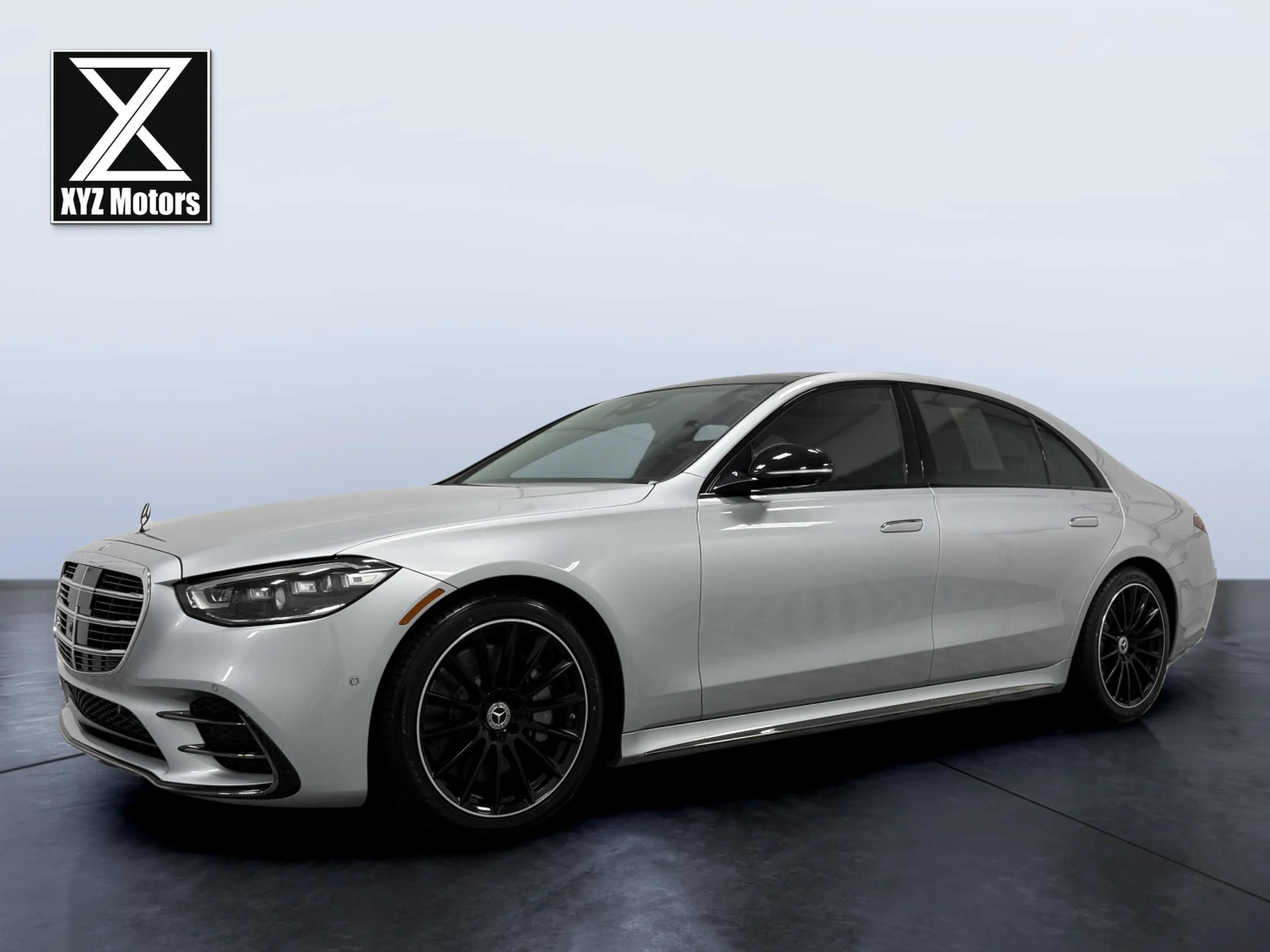 Used 2023 Mercedes-Benz S 580 4MATIC Sedan w/ AMG Line image 3