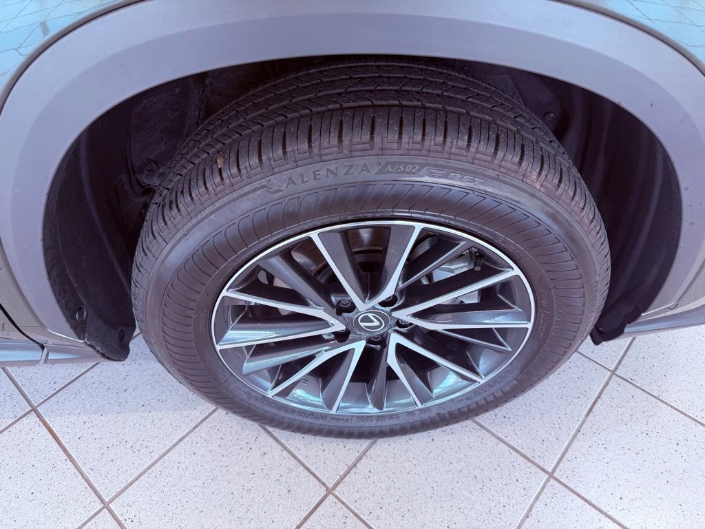 Certified 2025 Lexus NX 350 AWD w/ Luxury Package image 20