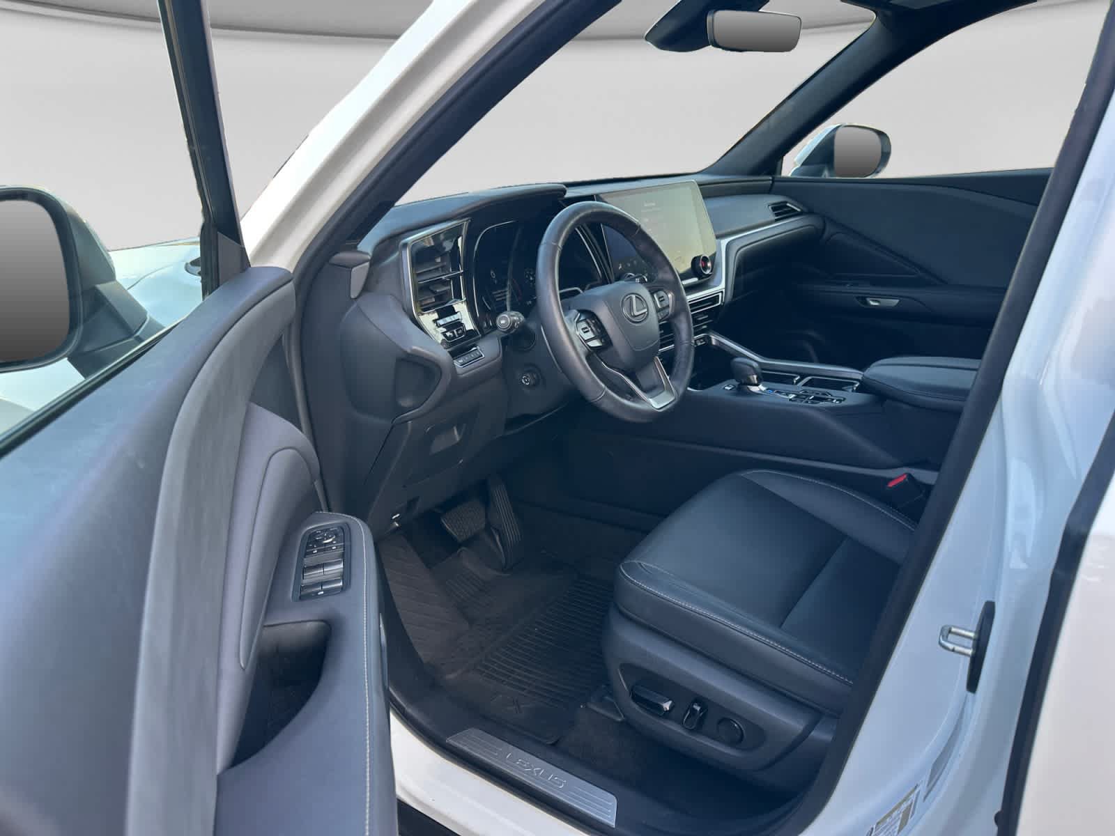 Used 2024 Lexus TX 350 AWD w/ Technology Package image 22