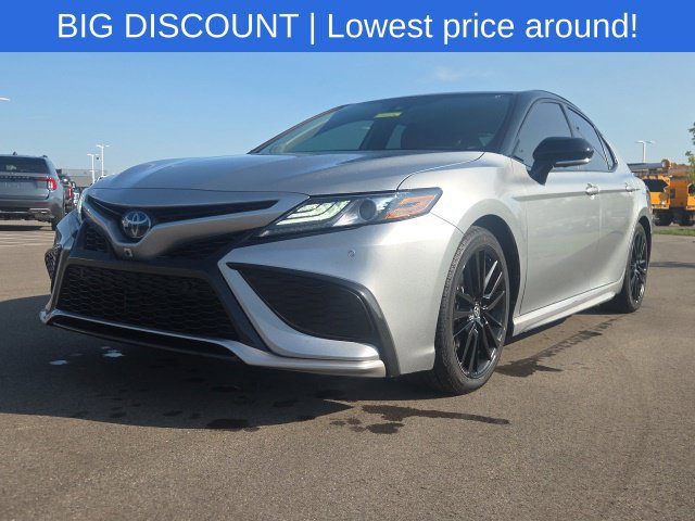 Used 2023 Toyota Camry XSE w/ Navigation Package FWD image 2