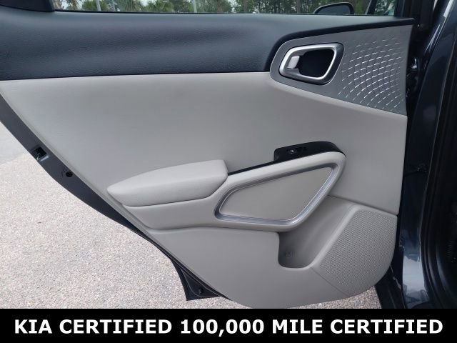 Used 2025 Kia Soul LX image 21