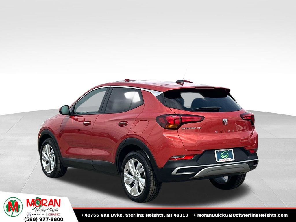 Certified 2024 Buick Encore GX Preferred FWD image 3