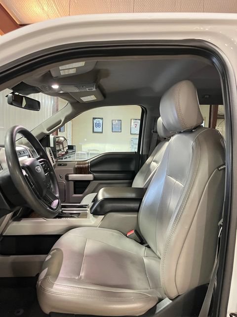 Used 2020 Ford F150 Lariat RWD image 10