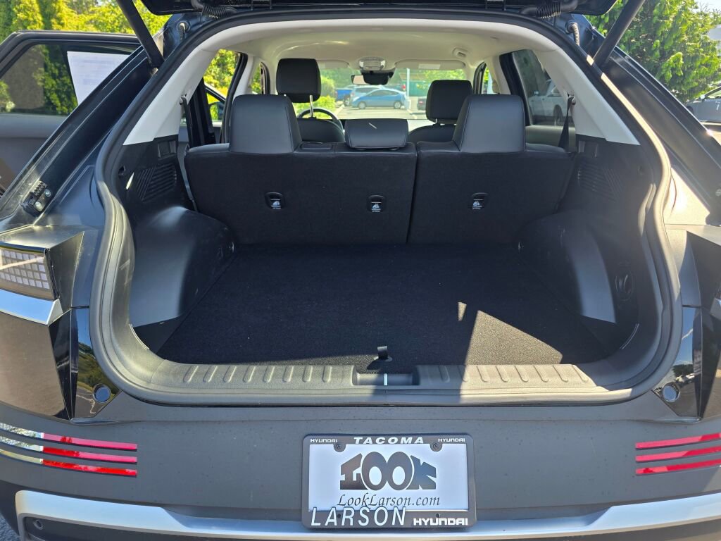 New 2025 Hyundai Ioniq 5 SEL image 13