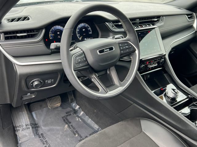 Certified 2023 Jeep Grand Cherokee L Laredo AWD/4WD image 18