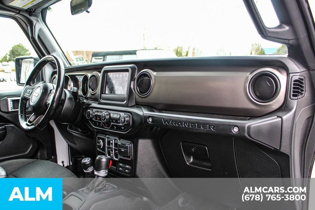 Used 2020 Jeep Wrangler Unlimited Sport image 23