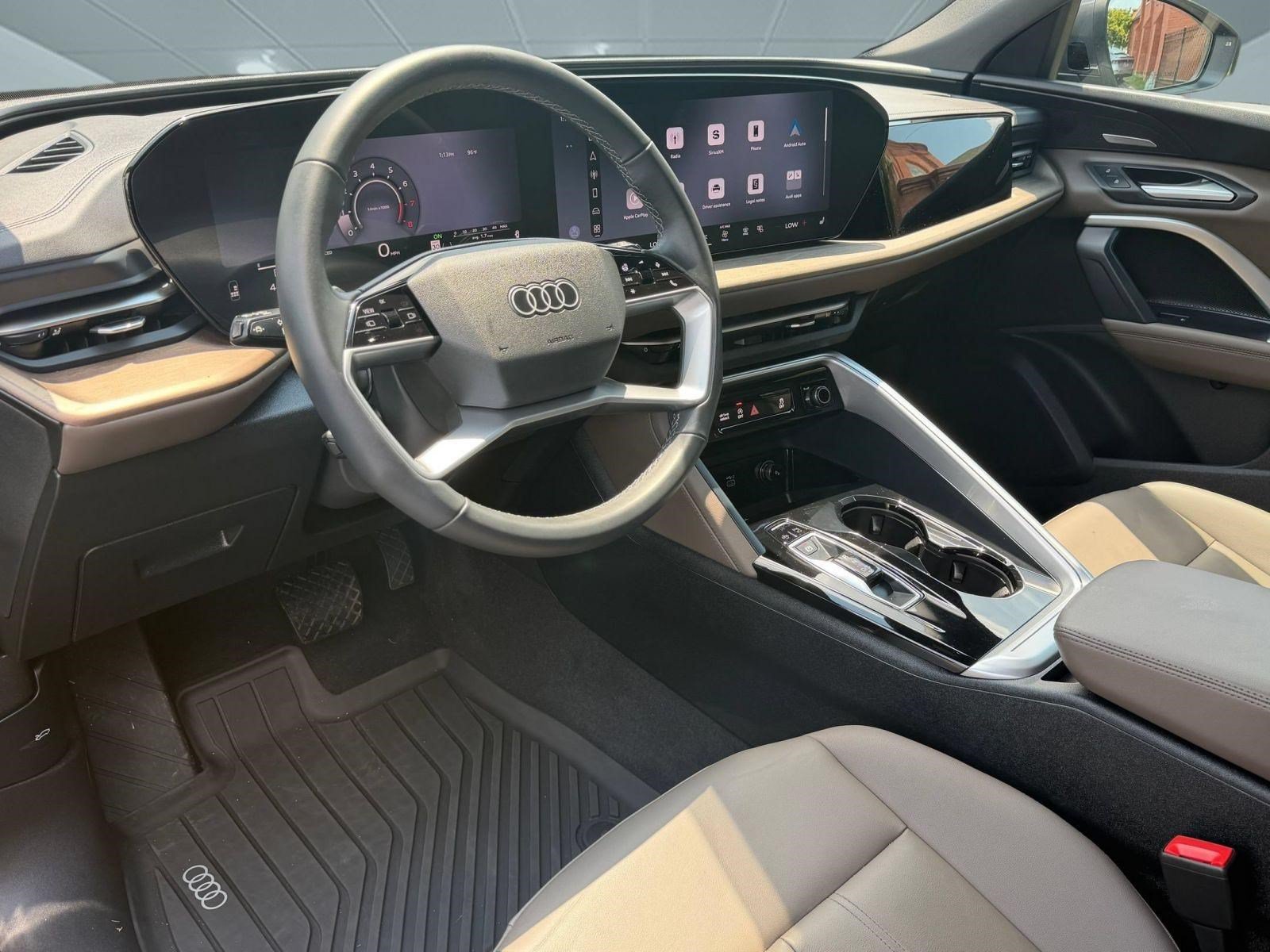 Certified 2026 Audi Q5 Premium AWD/4WD image 4
