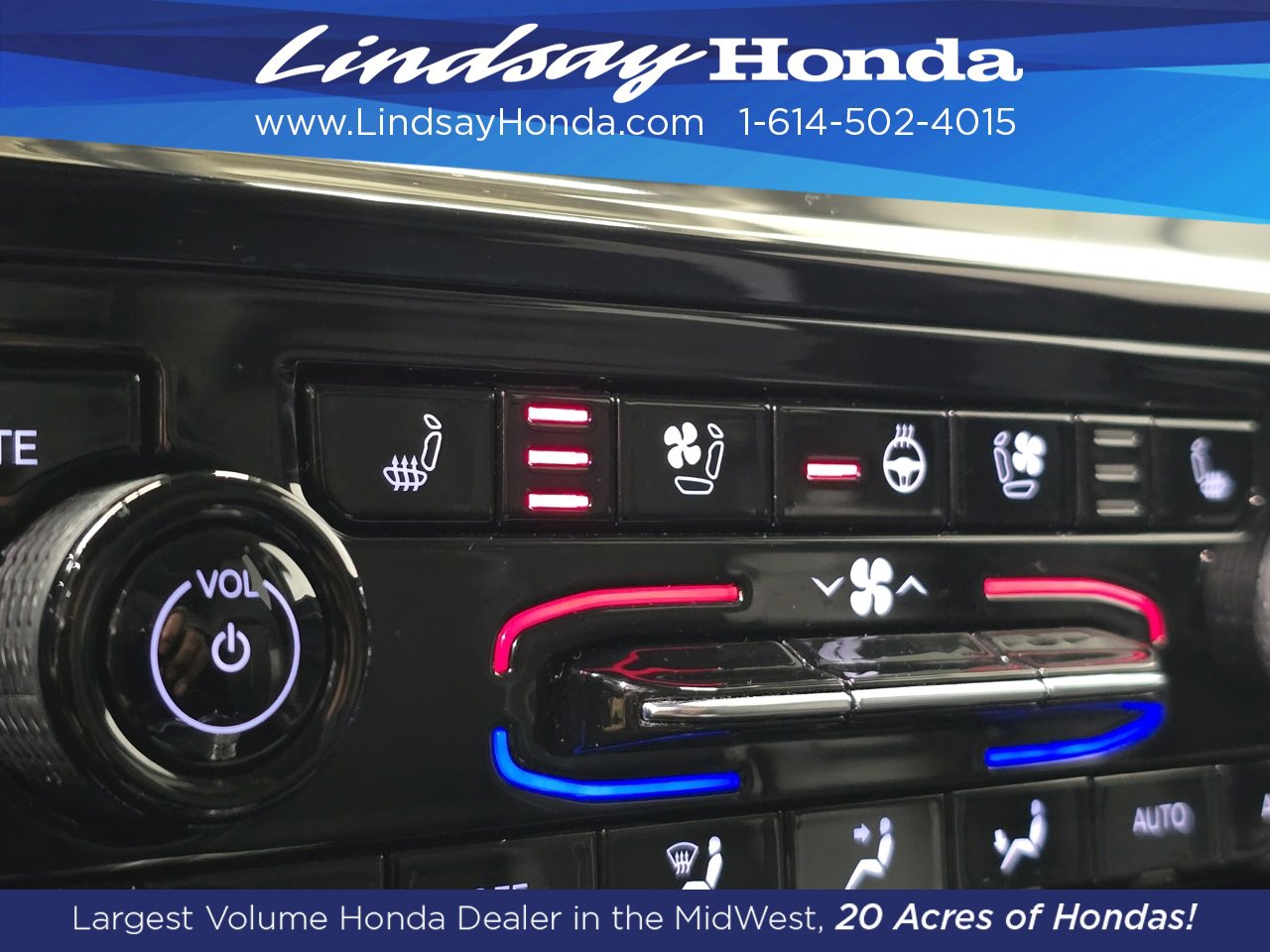 Used 2023 Jeep Grand Cherokee Limited w/ Luxury Tech Group II image 19