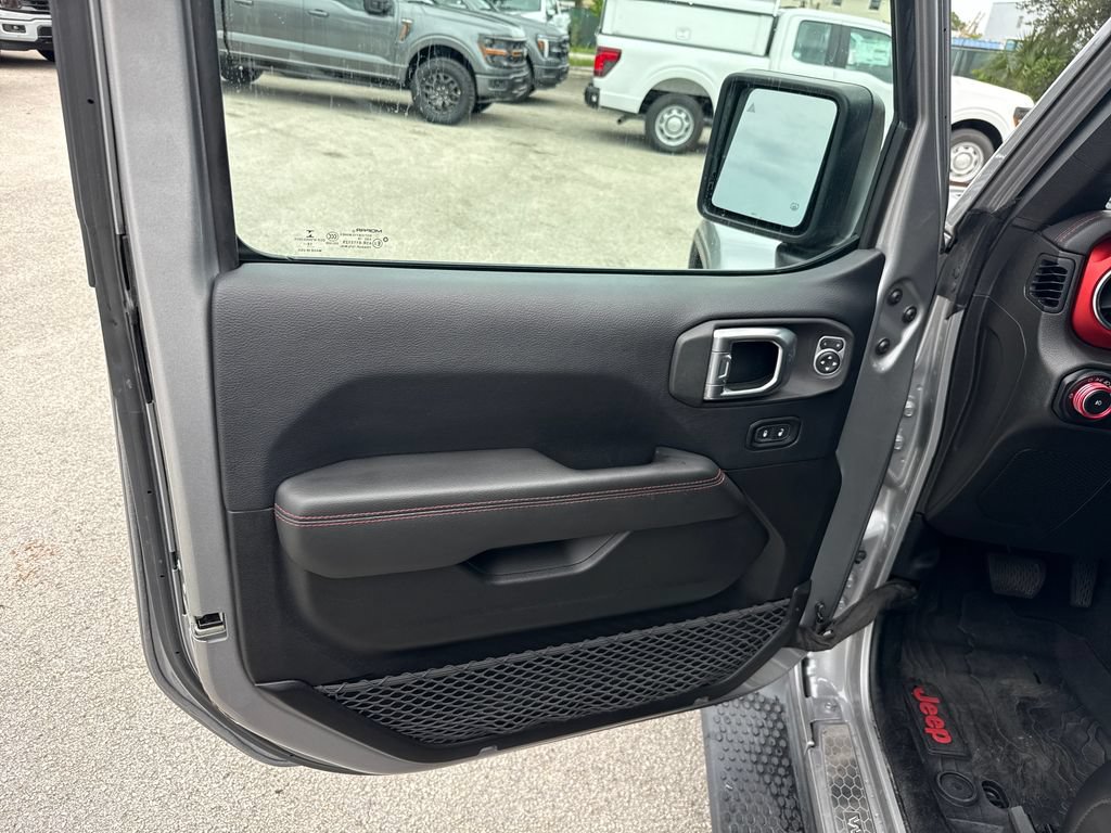 Used 2019 Jeep Wrangler Rubicon AWD/4WD image 12