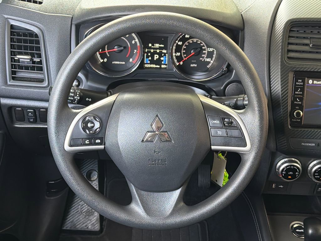 Used 2025 Mitsubishi Outlander Sport ES image 4