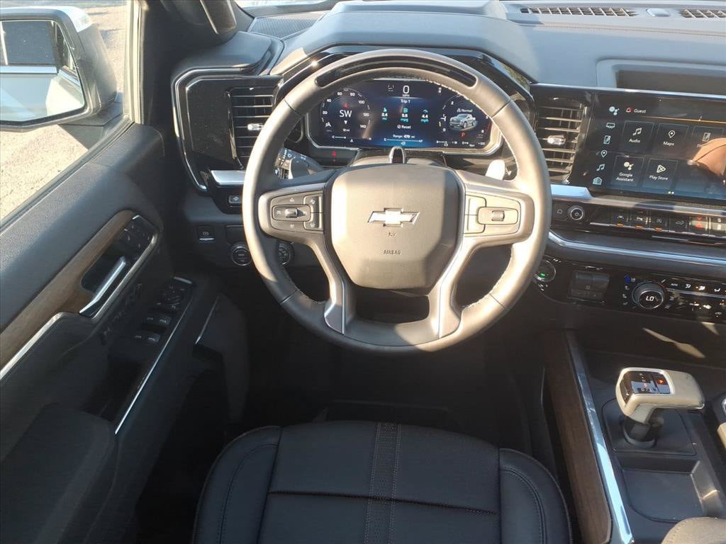 New 2026 Chevrolet Silverado 1500 High Country RWD image 24