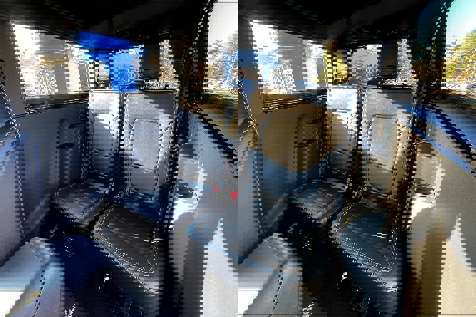 Used 2023 Ford Bronco Badlands image 27