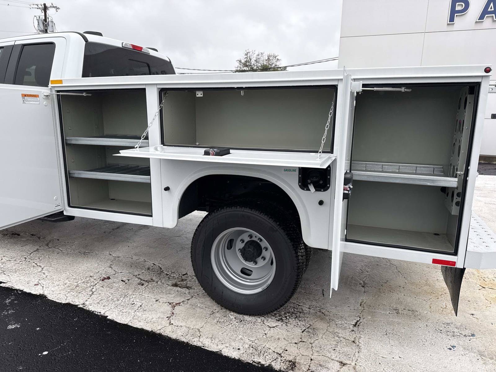 New 2027 Ford F350 XL w/ XL Chrome Package AWD/4WD image 12