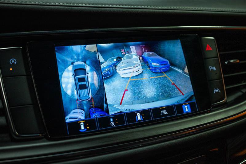 Used 2024 Buick Enclave Premium image 23