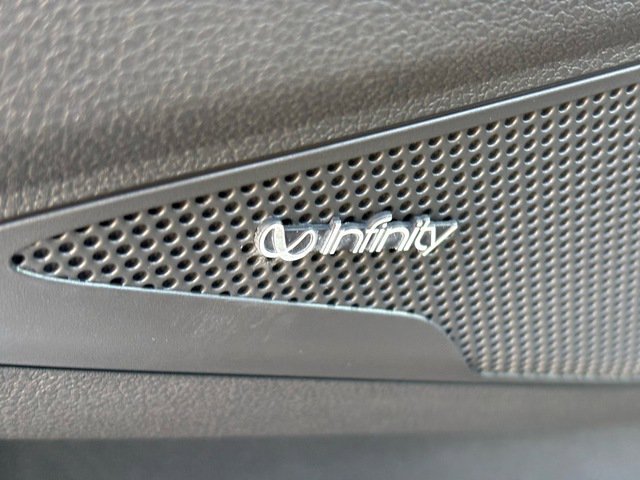 Used 2021 Hyundai Tucson Ultimate w/ Cargo Package image 17