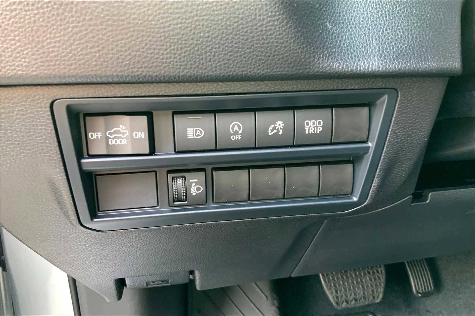 Used 2025 Toyota Tundra SR5 image 18