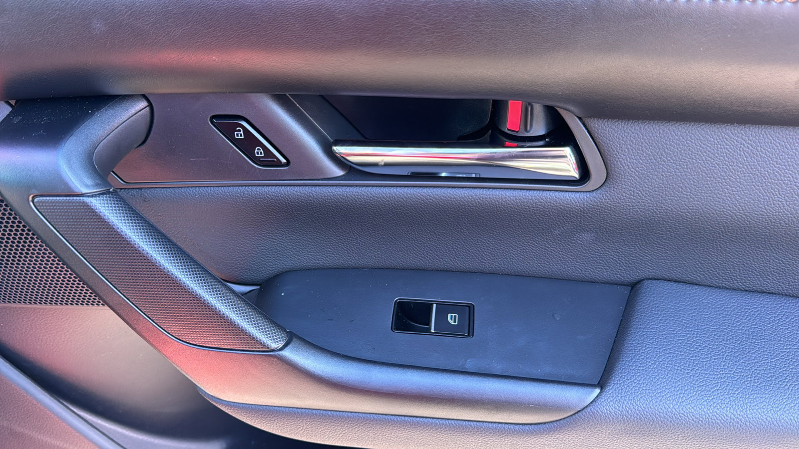 Certified 2025 MAZDA CX-50 2.5 Hybrid w/ Weather Package image 26