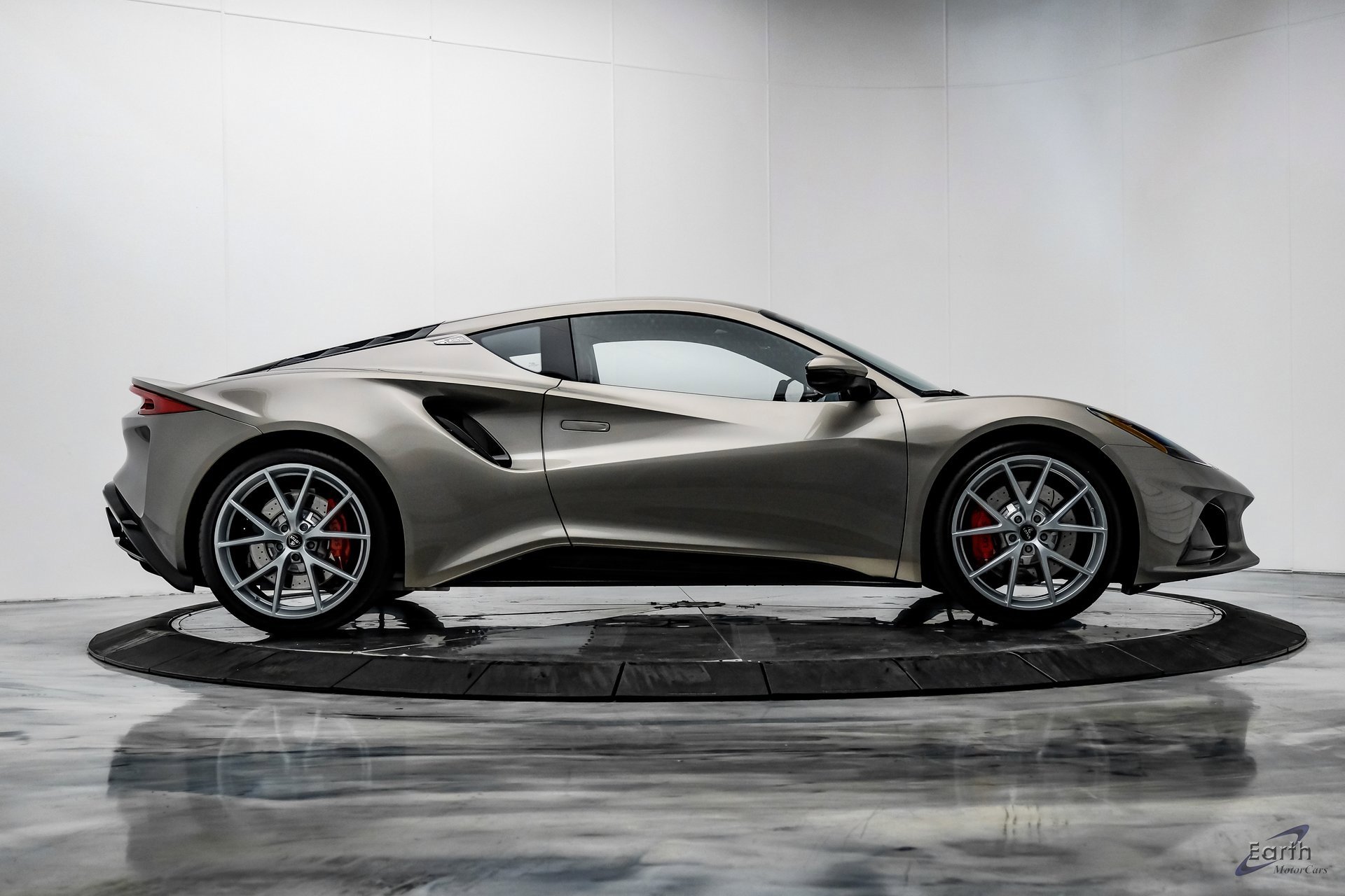 New 2026 Lotus Emira SE image 19