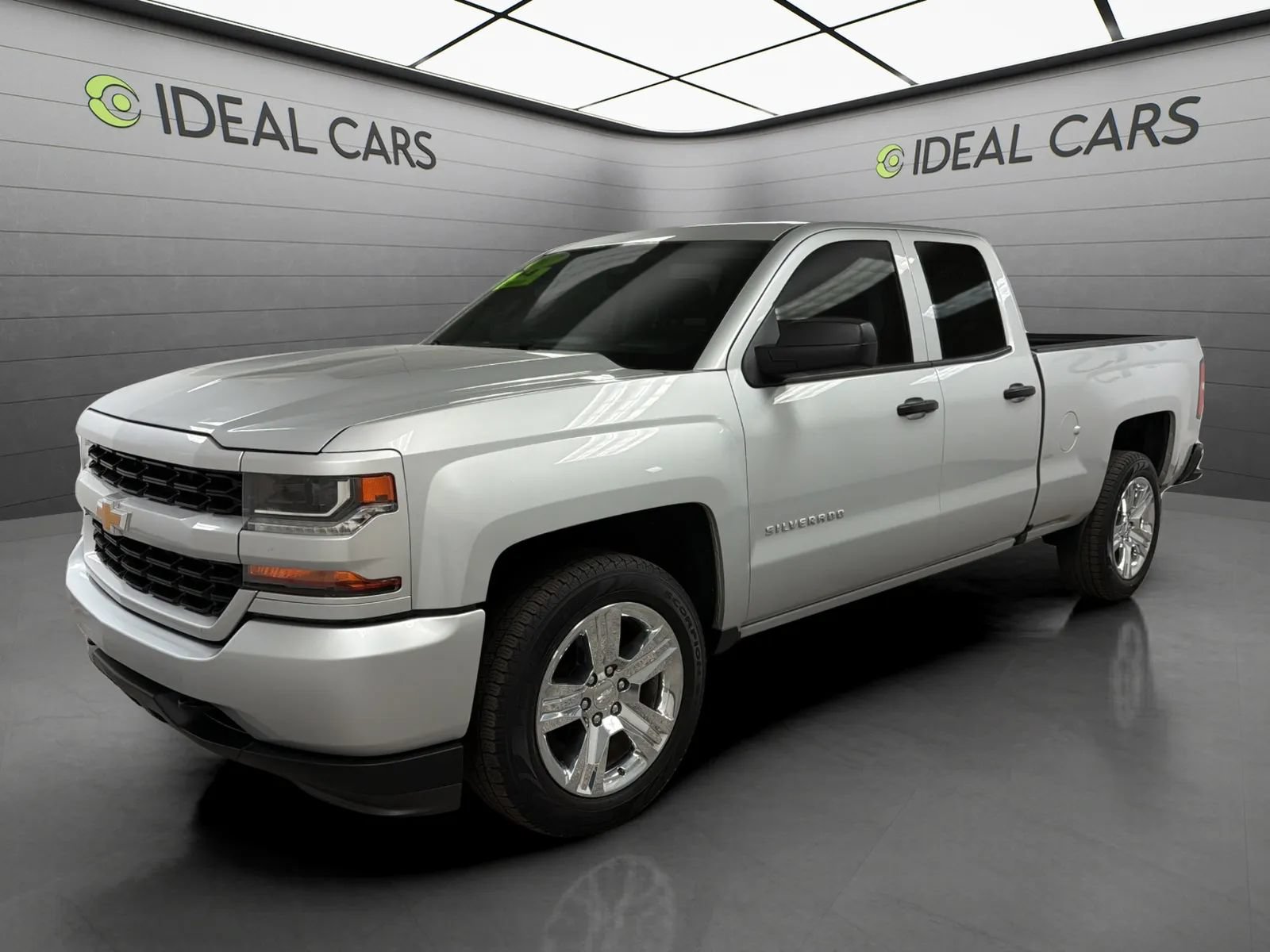 Used 2017 Chevrolet Silverado 1500 Custom w/ Custom Convenience Package