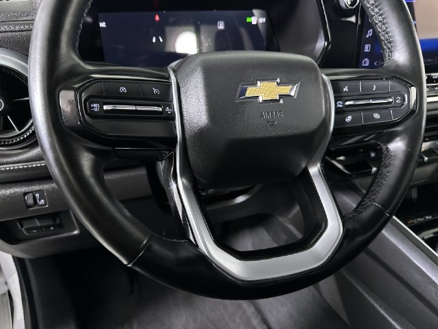 Used 2024 Chevrolet Colorado LT w/ LT Convenience Package III AWD/4WD image 11