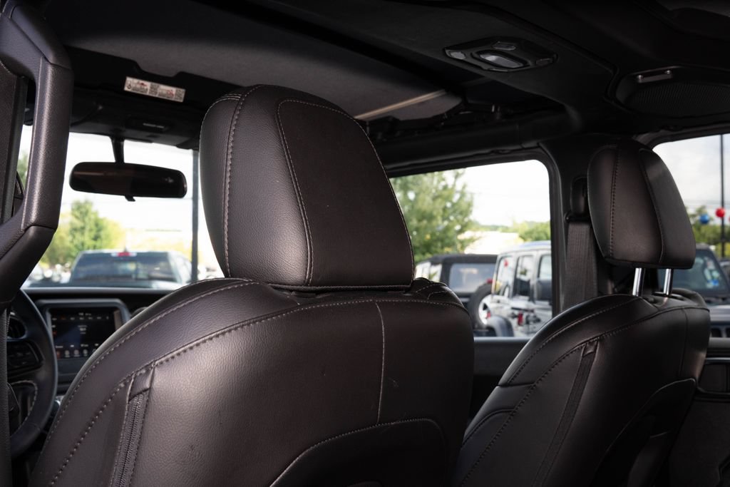 Used 2023 Jeep Wrangler Unlimited Sport AWD/4WD image 16