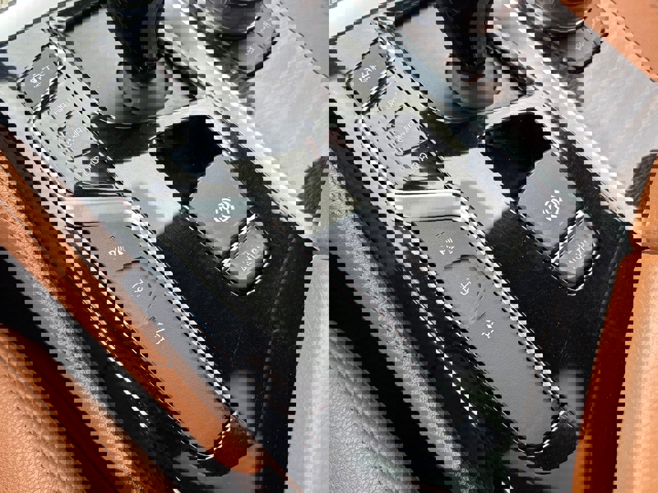 Used 2018 BMW 640i Gran Turismo xDrive w/ Executive Package image 23