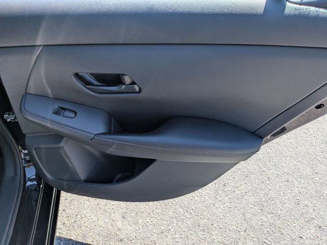 Used 2025 Nissan Sentra SV FWD image 25