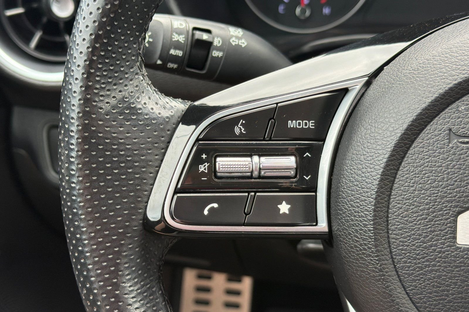 Used 2022 Kia Forte GT-Line w/ GT-Line Premium Package FWD image 27