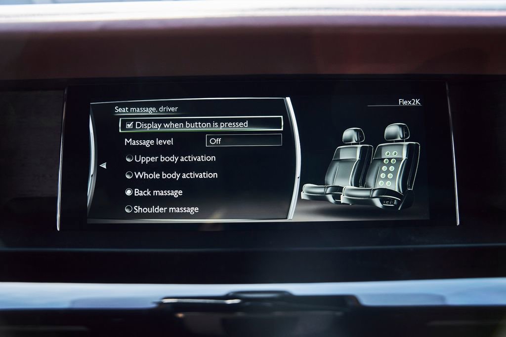 Used 2024 Rolls-Royce Phantom Sedan RWD image 94