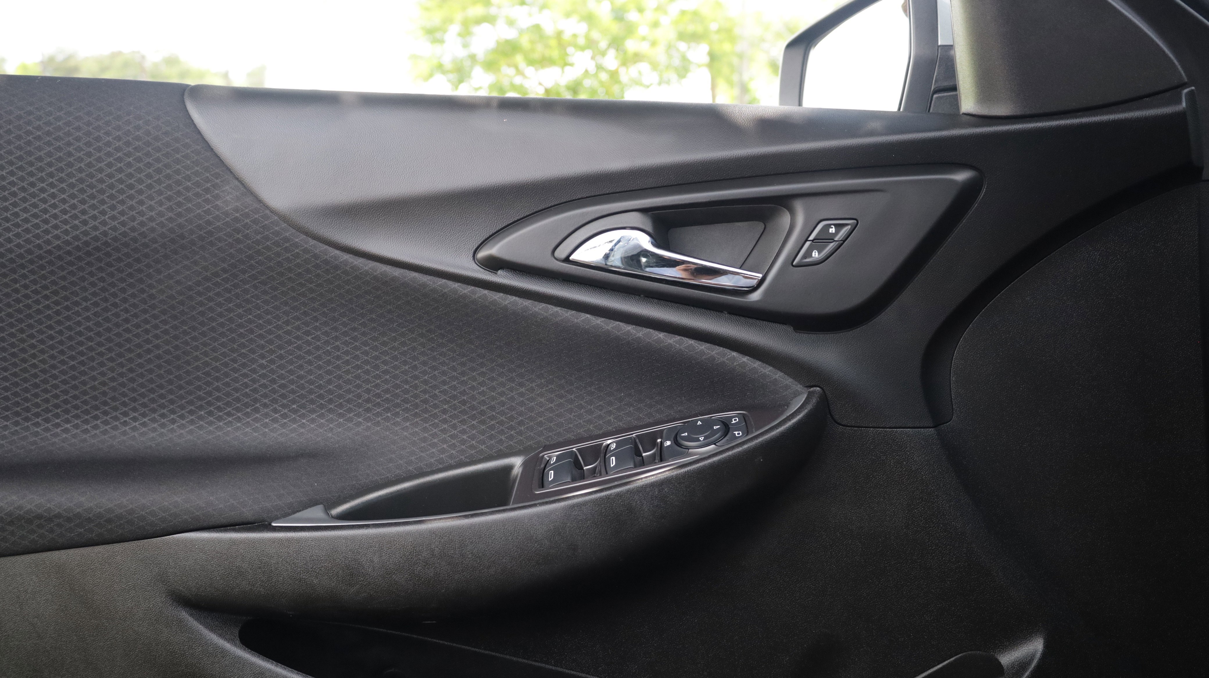 Used 2023 Chevrolet Malibu LT FWD image 15
