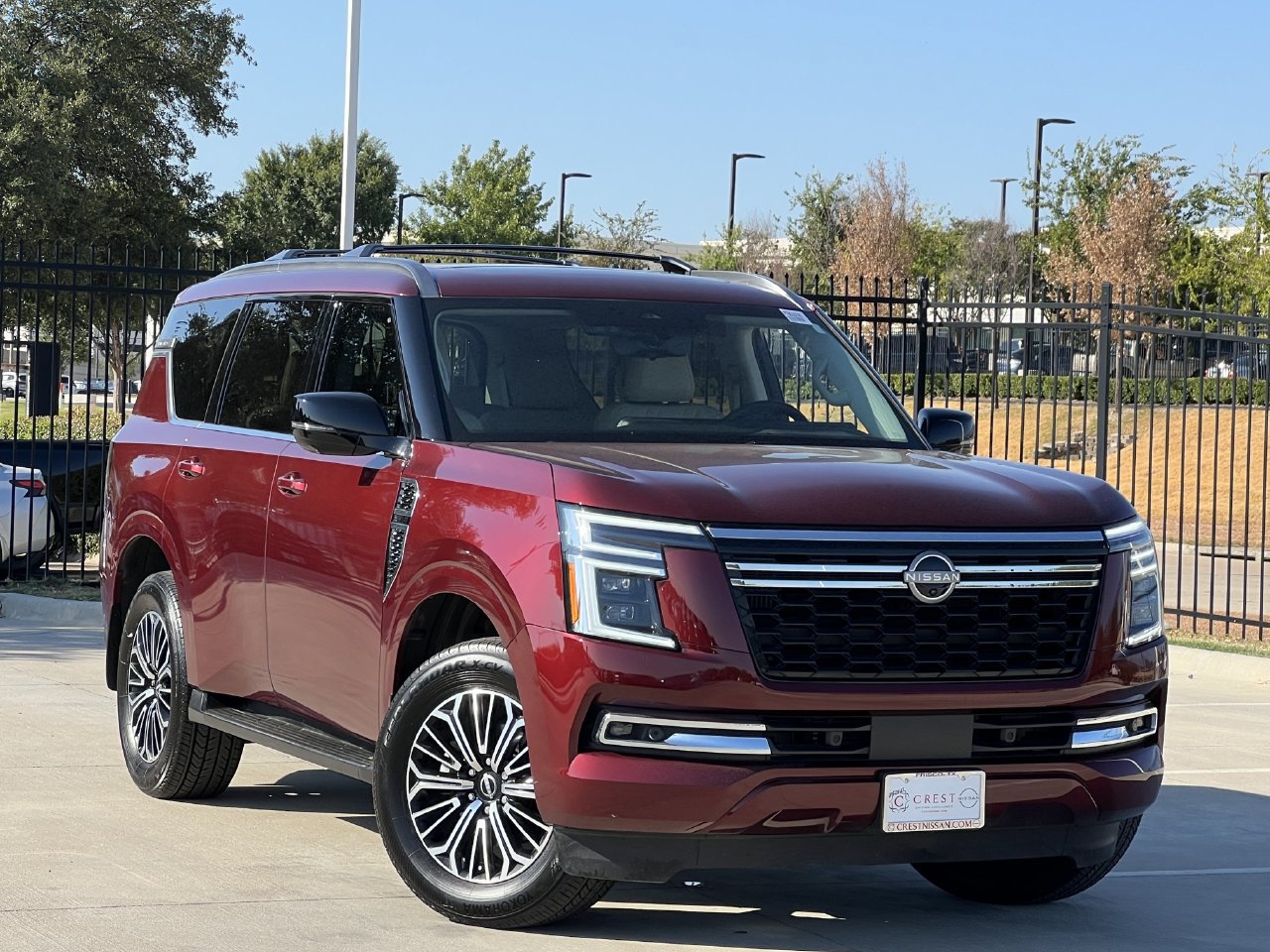 Used 2026 Nissan Armada Platinum RWD image 2