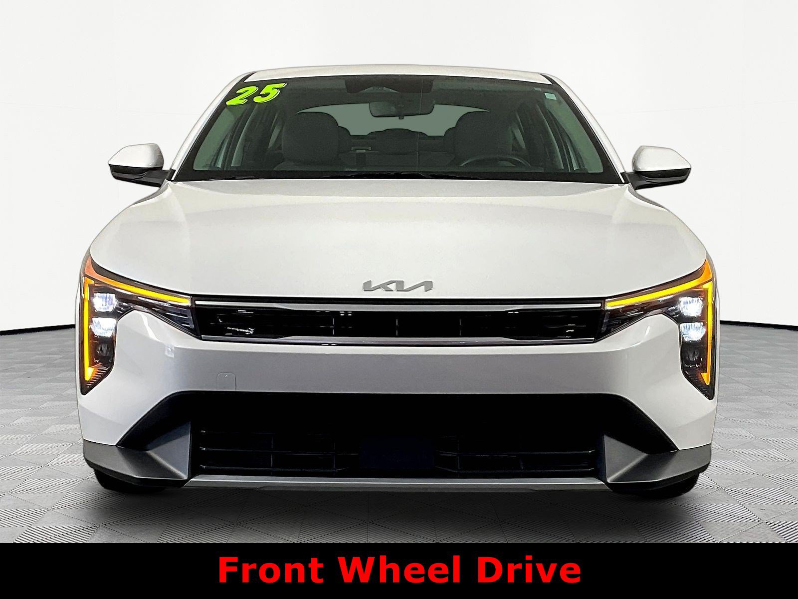 Used 2025 Kia K4 EX FWD image 2