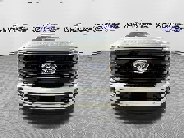 New 2025 Ford F250 Platinum image 3