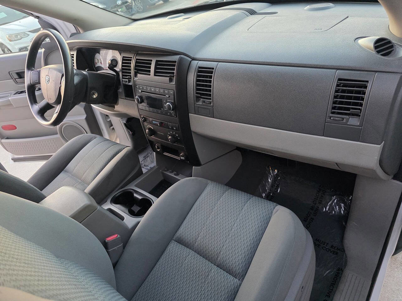 Used 2008 Dodge Durango SXT image 34